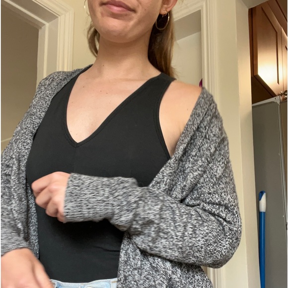 SOLD- Madewell cardigan, cute casual/business casual! - Picture 2 of 4